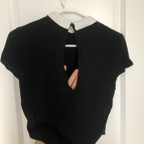 Aritzia Sunday Best patterson black with white collared shirt top blouse - Picture 6 of 8